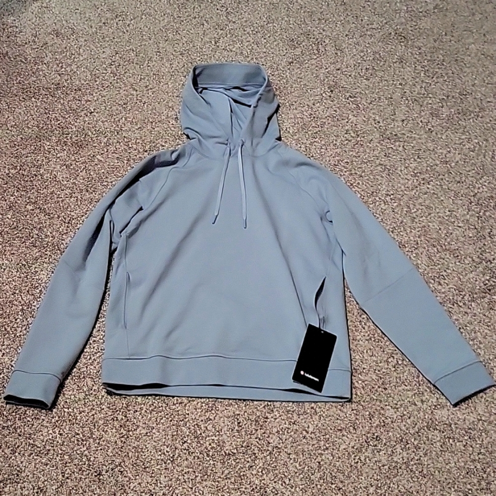 Lululemon men's gray hoodie, M, nwt